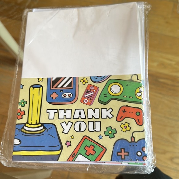 Party package lot for sale - Picture 2 of 7